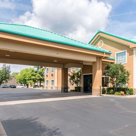 Quality Inn & Suites Alma - Fort Smith Northeast Exterior foto