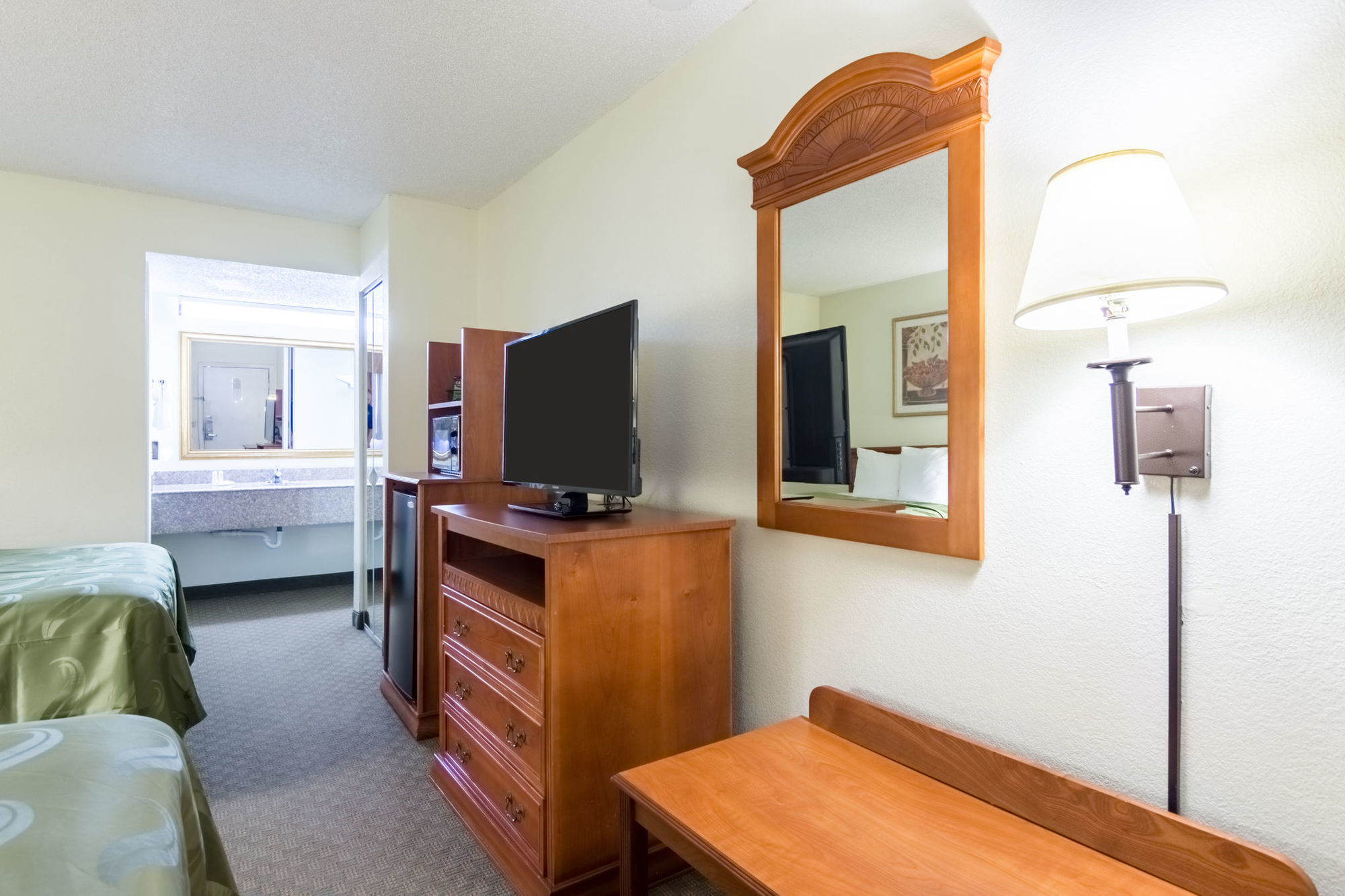 Quality Inn & Suites Alma - Fort Smith Northeast Quarto foto